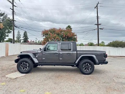 2020 Jeep Gladiator Rubicon Pickup 4D 5 ft