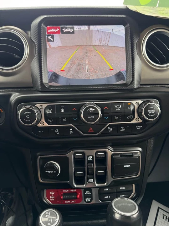 2020 Jeep JT Gladiator - Image 9 of 16