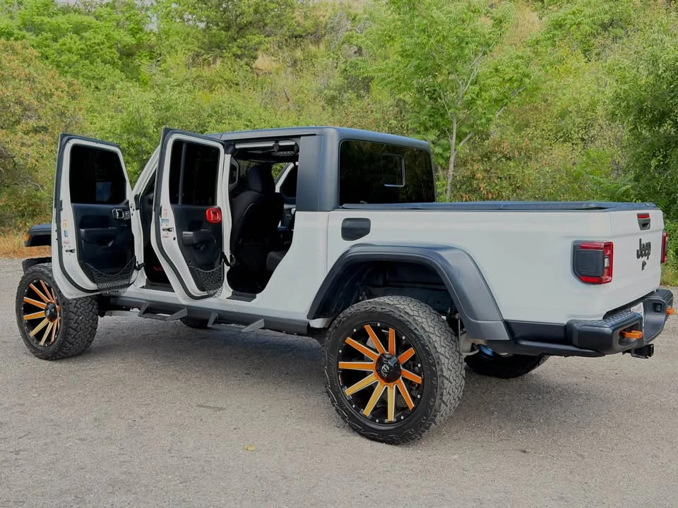 2020 Jeep JT Gladiator - Image 14 of 17