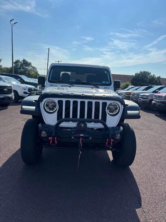2020 Jeep JT Gladiator - Image 2 of 15