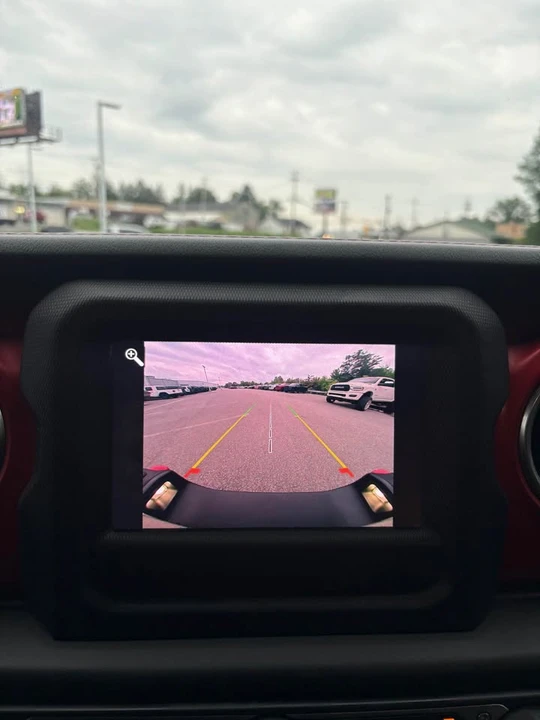 2020 Jeep JT Gladiator - Image 13 of 14