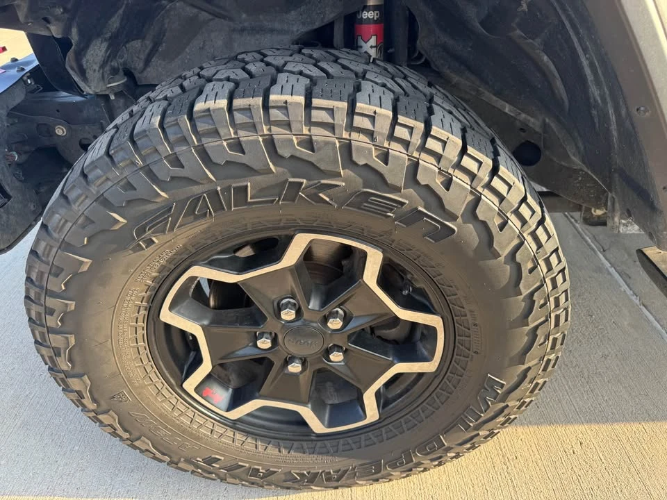 2020 Jeep JT Gladiator - Image 5 of 12