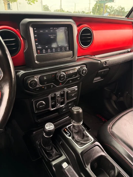 2020 Jeep JT Gladiator - Image 13 of 14