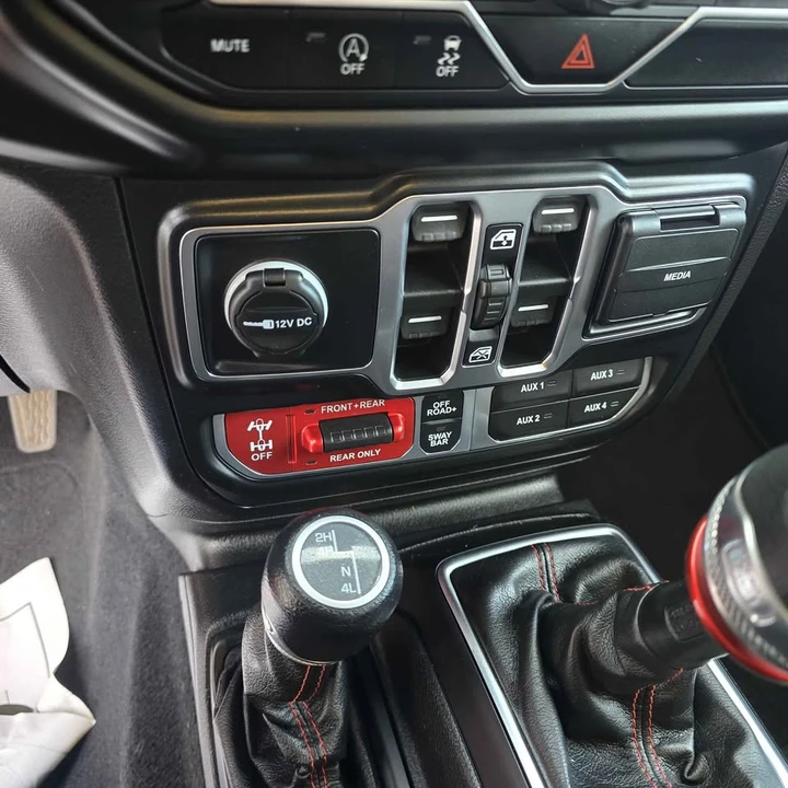 2020 Jeep JT Gladiator - Image 13 of 17