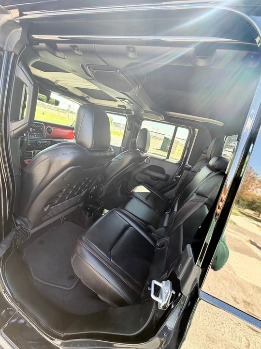 2020 Jeep JT Gladiator - Image 9 of 13