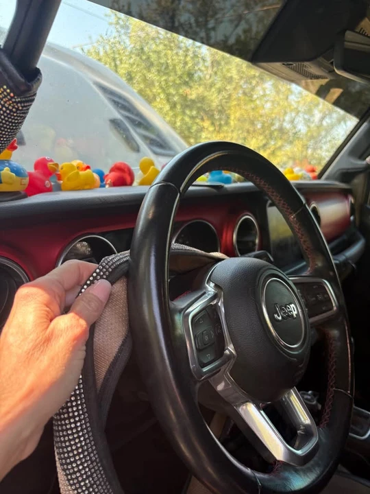 2020 Jeep JT Gladiator - Image 11 of 14
