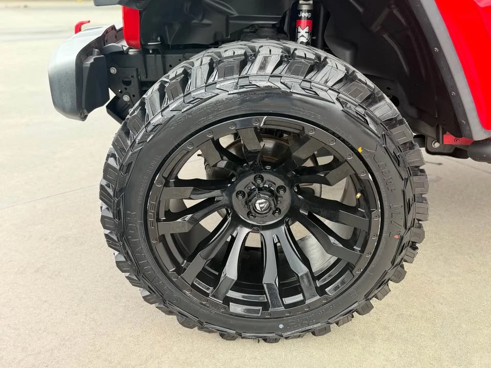 2020 Jeep JT Gladiator - Image 17 of 20