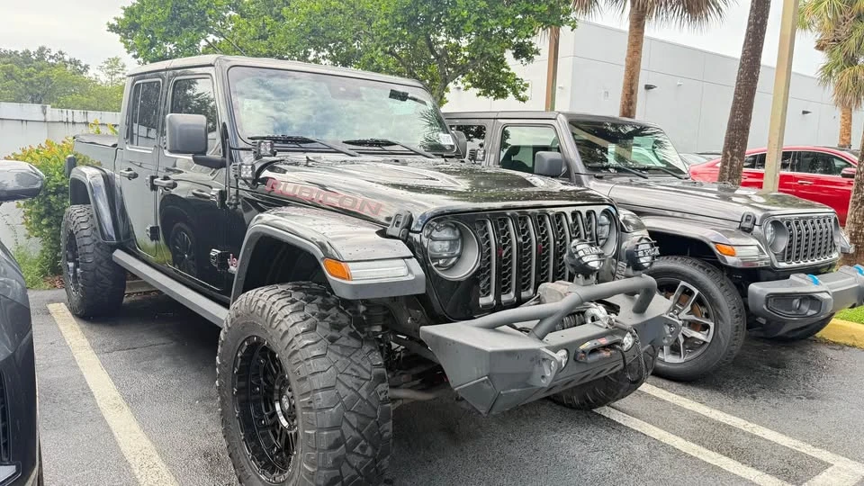 2020 Jeep JT Gladiator - Image 2 of 7
