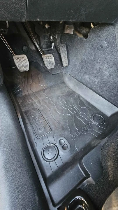 2020 Jeep JT Gladiator - Image 8 of 20