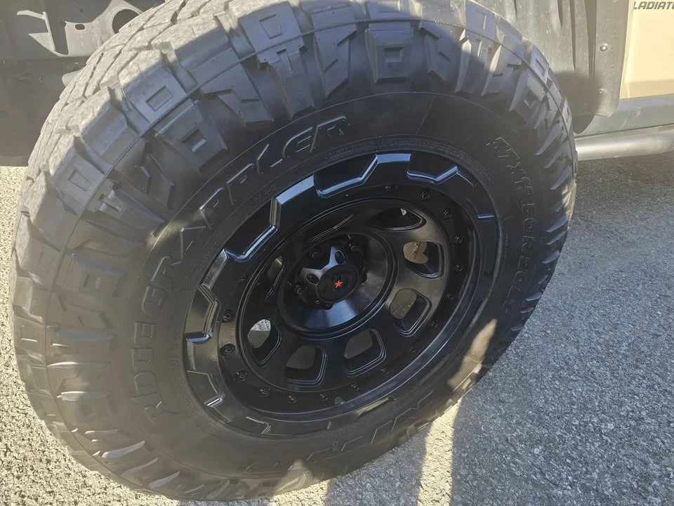 2020 Jeep JT Gladiator - Image 7 of 15