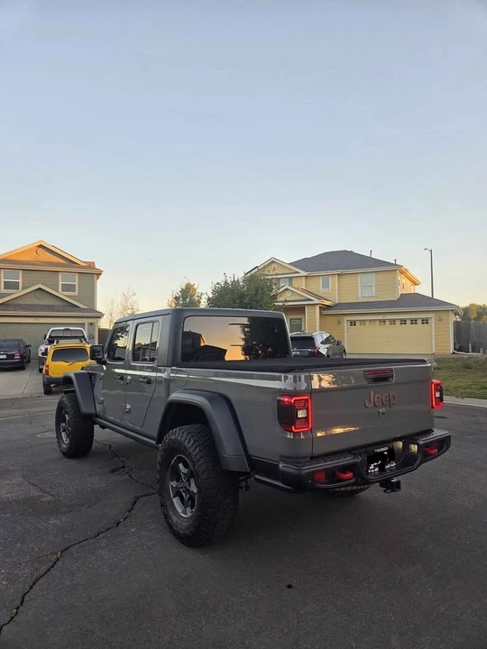 2020 Jeep JT Gladiator - Image 11 of 20