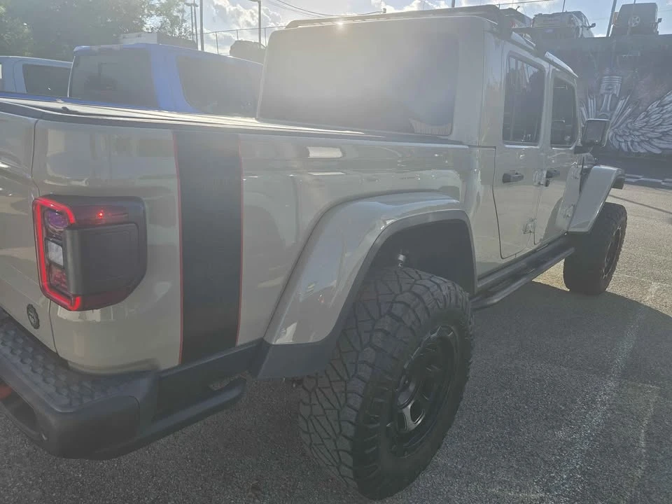 2020 Jeep JT Gladiator - Image 4 of 15
