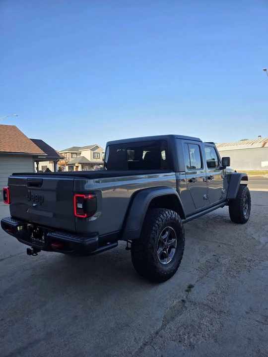 2020 Jeep JT Gladiator - Image 2 of 20