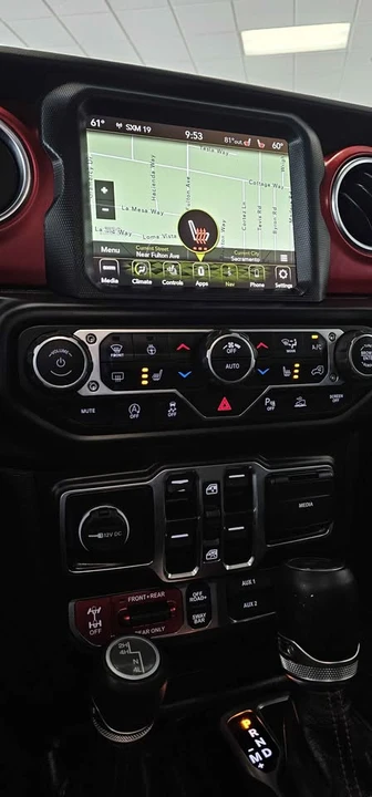 2020 Jeep JT Gladiator - Image 12 of 20