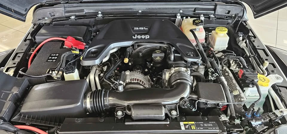 2020 Jeep JT Gladiator - Image 19 of 20