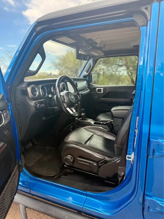 2020 Jeep JT Gladiator - Image 13 of 15