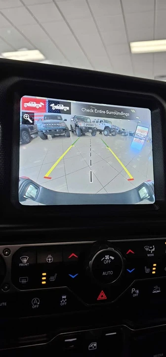 2020 Jeep JT Gladiator - Image 13 of 20