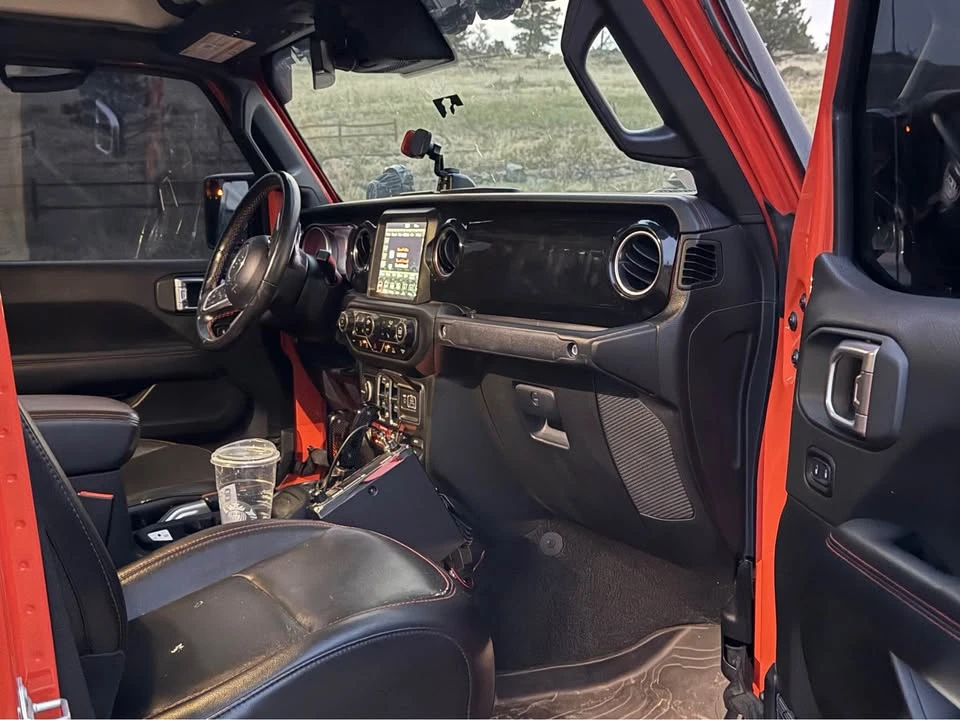 2020 Jeep JT Gladiator - Image 17 of 19