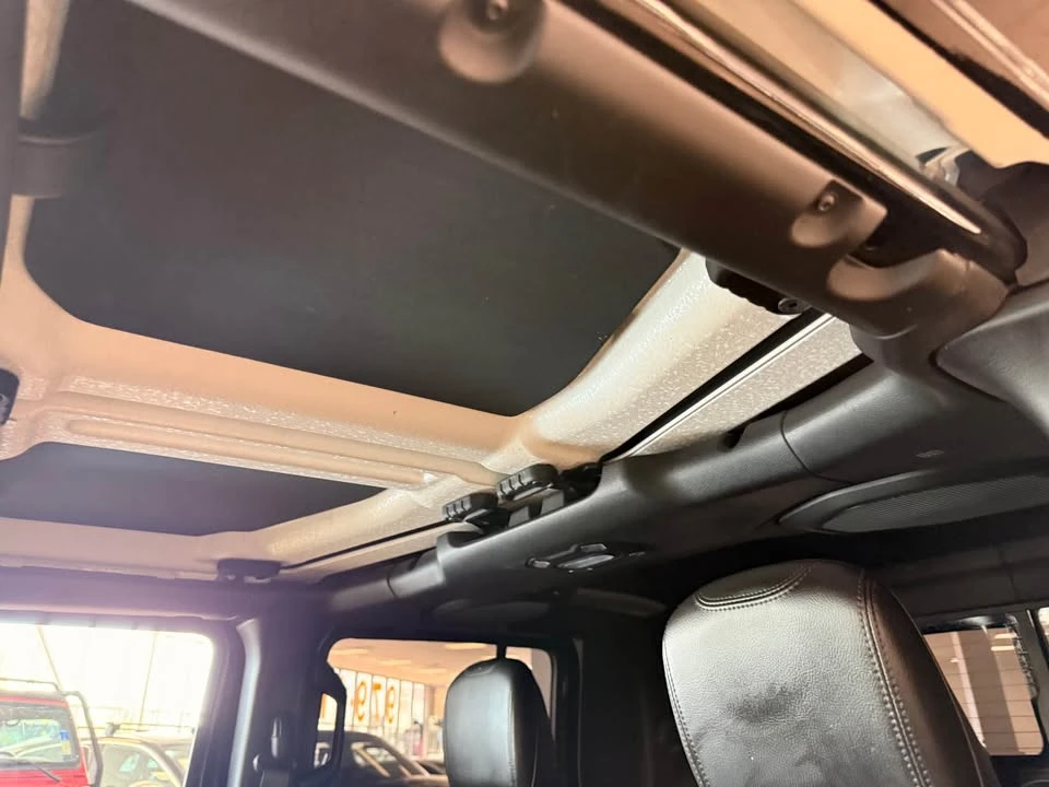 2020 Jeep JT Gladiator - Image 15 of 19