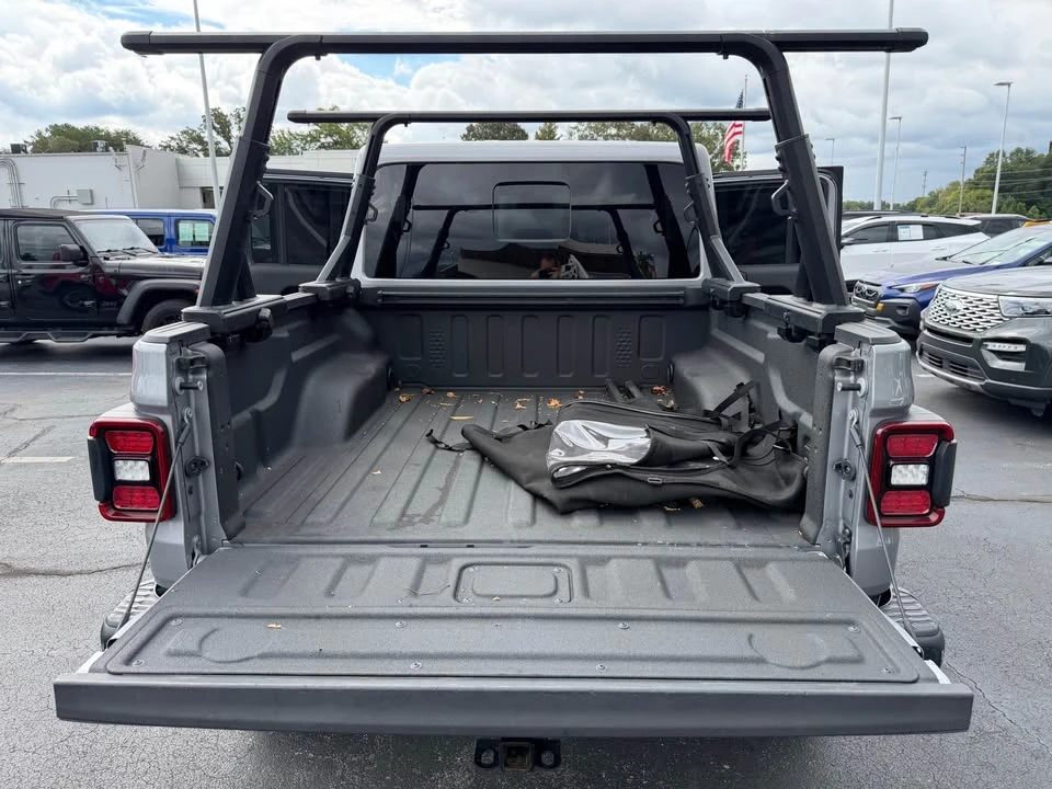 2020 Jeep JT Gladiator - Image 9 of 20