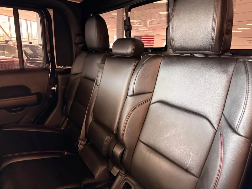 2020 Jeep JT Gladiator - Image 18 of 19