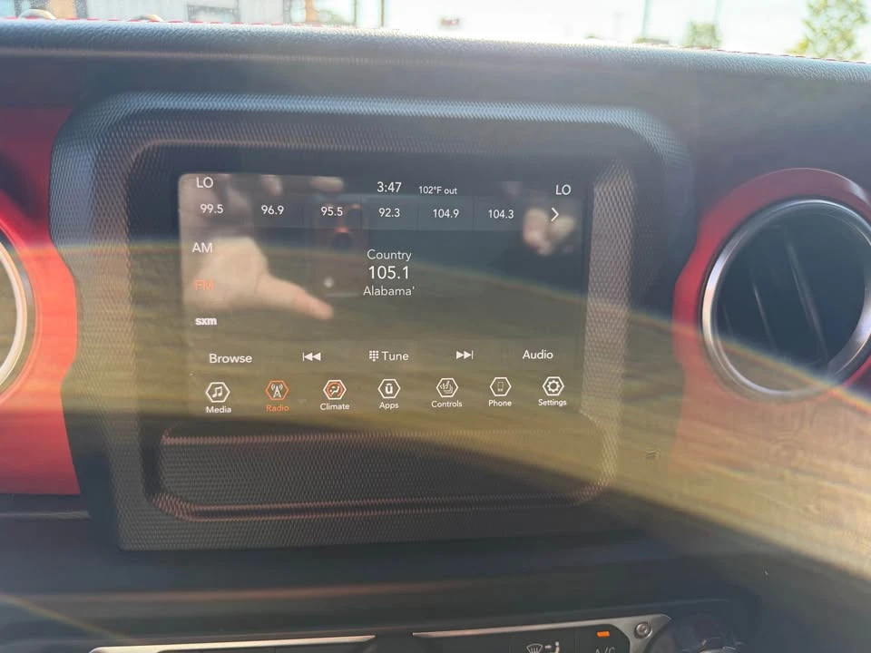 2020 Jeep JT Gladiator - Image 13 of 15