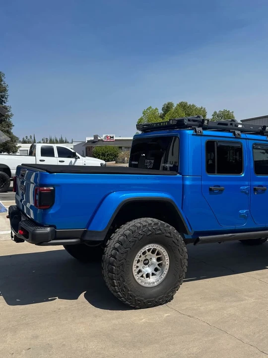 2020 Jeep JT Gladiator - Image 3 of 6