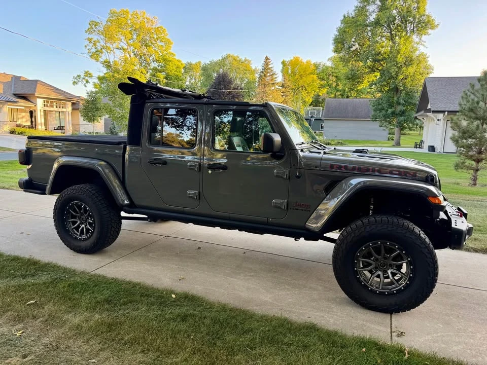 2020 Jeep JT Gladiator - Image 3 of 10