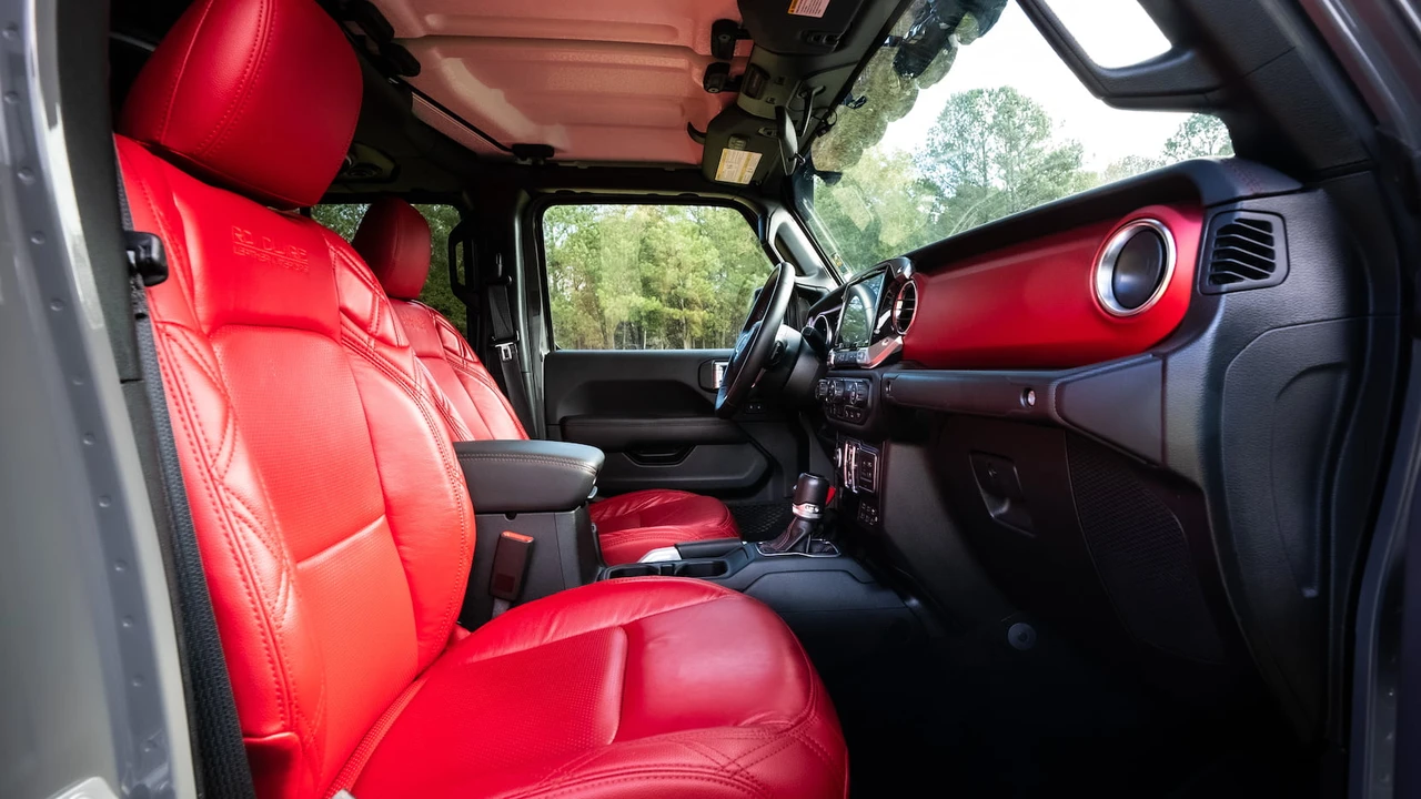2020 Jeep JT Gladiator - Image 4 of 15