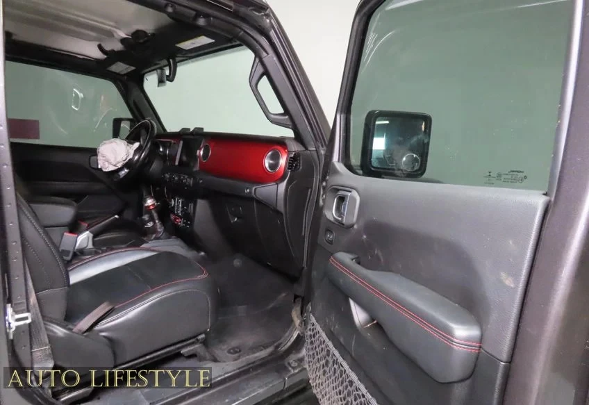 2020 Jeep JT Gladiator - Image 24 of 31
