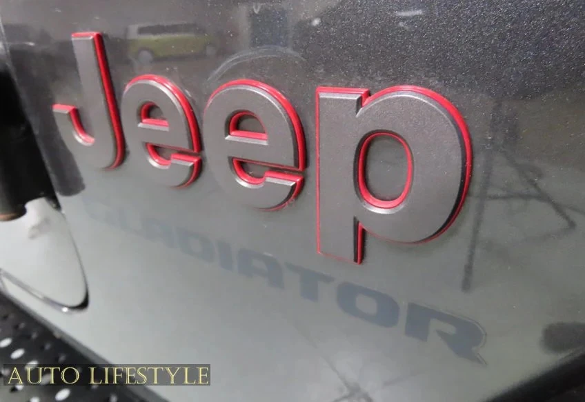 2020 Jeep JT Gladiator - Image 19 of 31