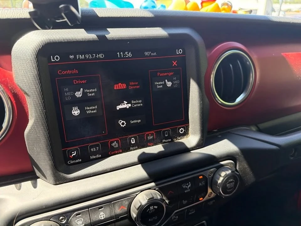 2020 Jeep JT Gladiator - Image 13 of 14