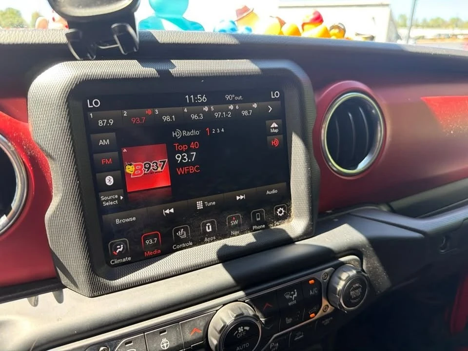2020 Jeep JT Gladiator - Image 11 of 14