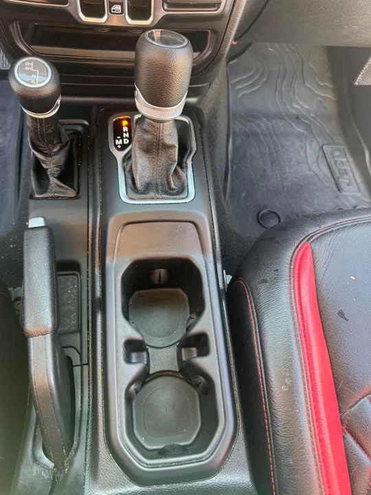 2020 Jeep JT Gladiator - Image 10 of 21