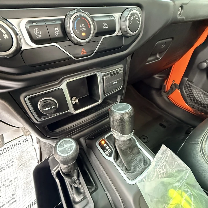2020 Jeep JT Gladiator - Image 20 of 21