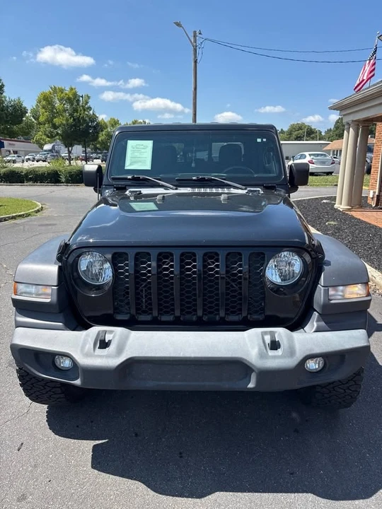 2020 Jeep JT Gladiator - Image 2 of 15
