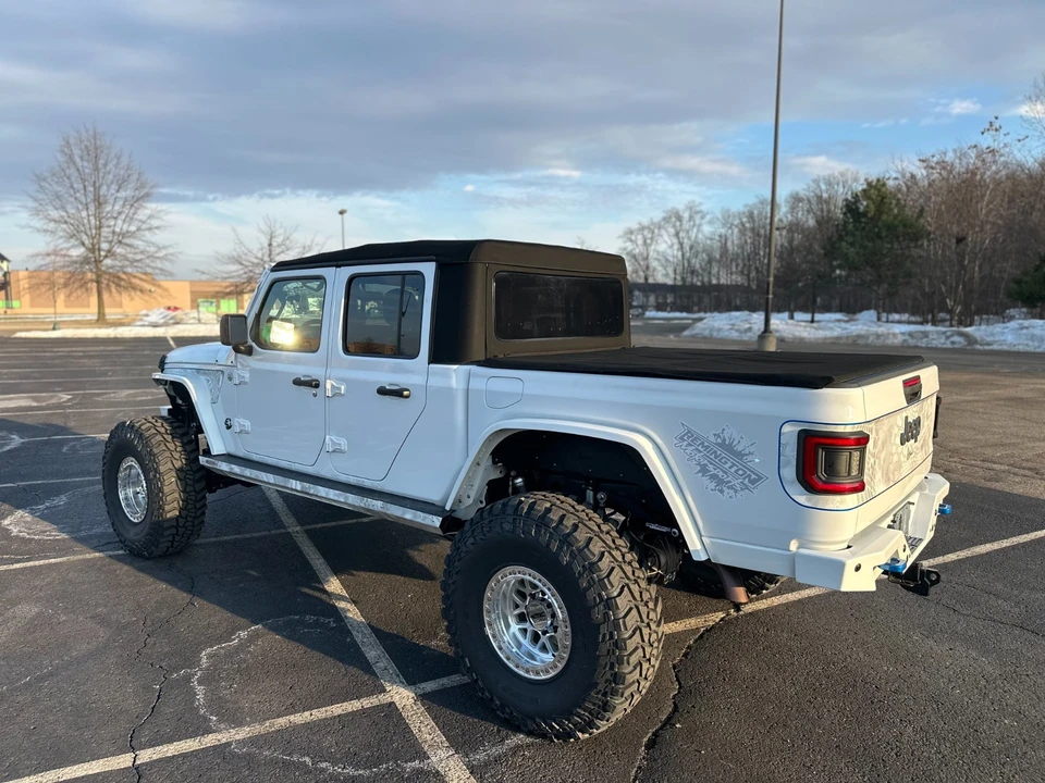 2020 Jeep JT Gladiator - Image 6 of 31
