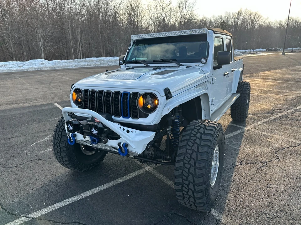 2020 Jeep JT Gladiator - Image 9 of 31