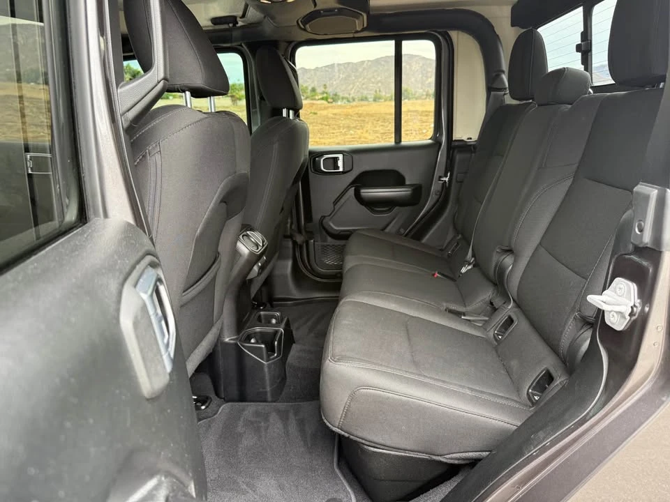 2020 Jeep JT Gladiator - Image 9 of 12