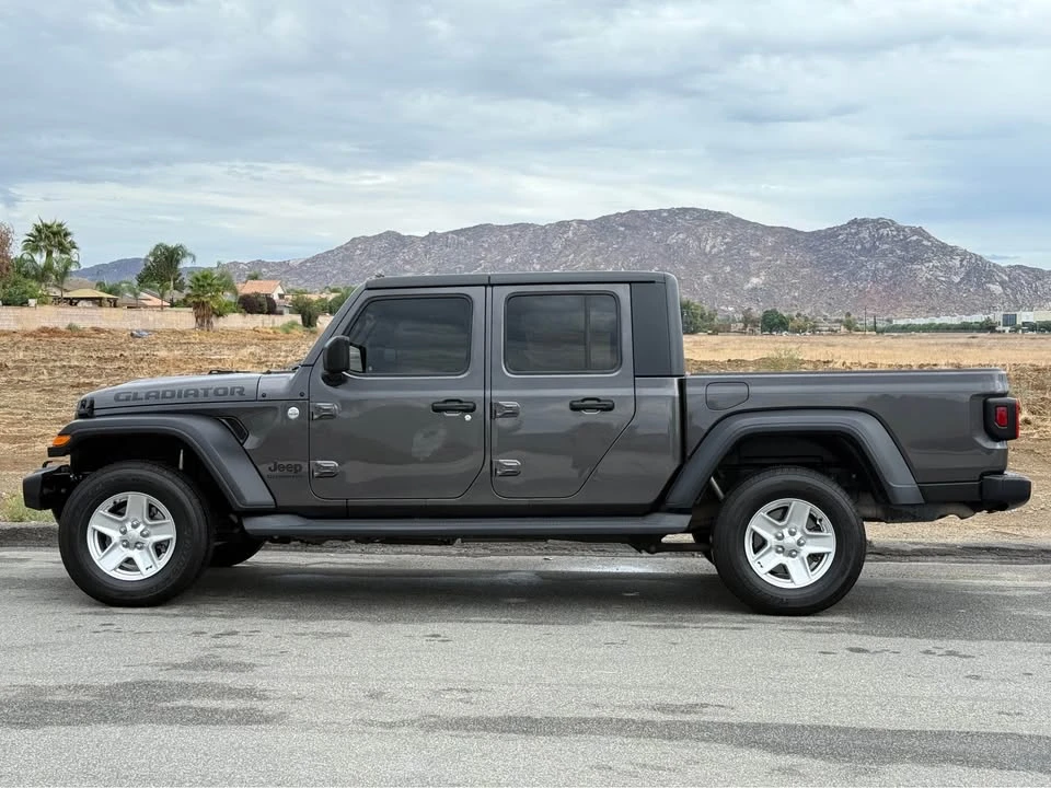 2020 Jeep JT Gladiator - Image 5 of 12