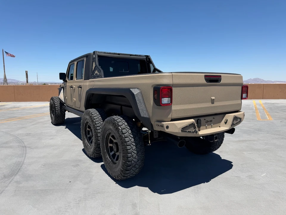 2020 Jeep JT Gladiator - Image 5 of 31