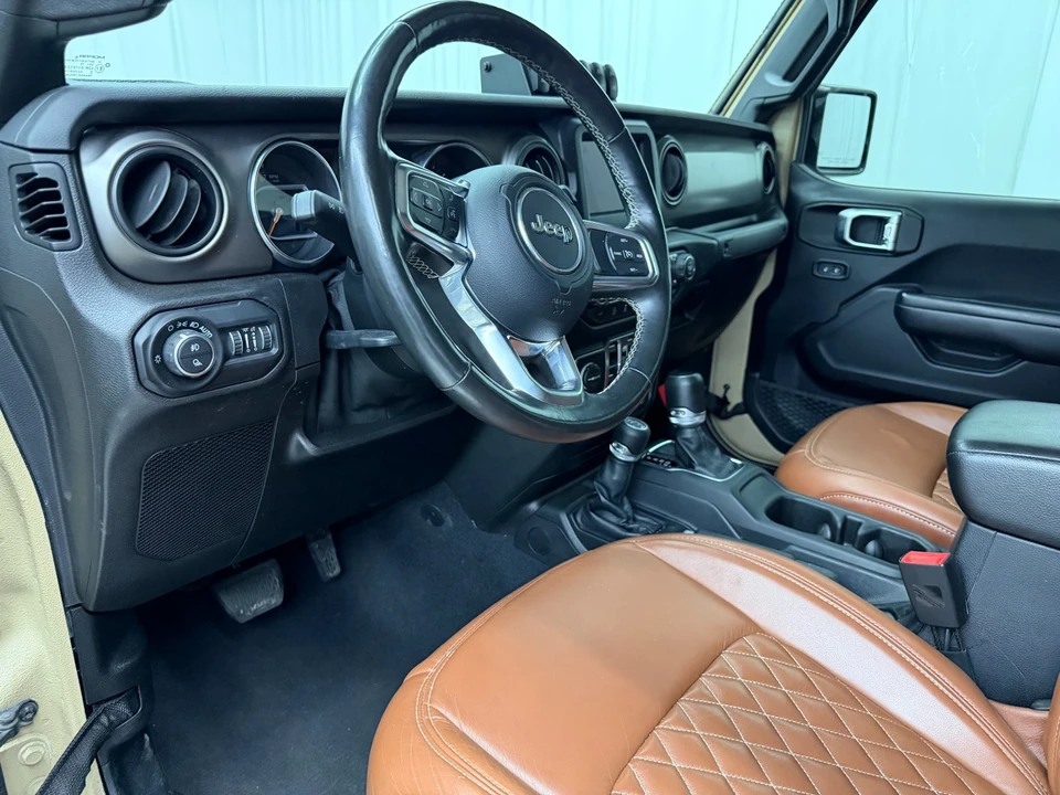 2020 Jeep JT Gladiator - Image 12 of 31