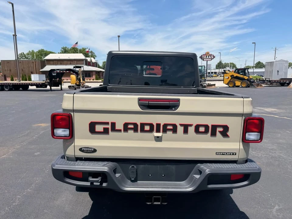 2020 Jeep JT Gladiator - Image 5 of 10