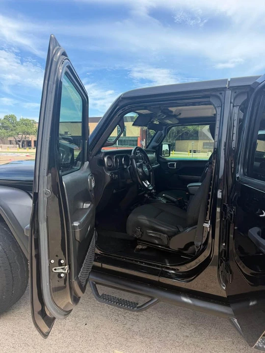2020 Jeep JT Gladiator - Image 7 of 11