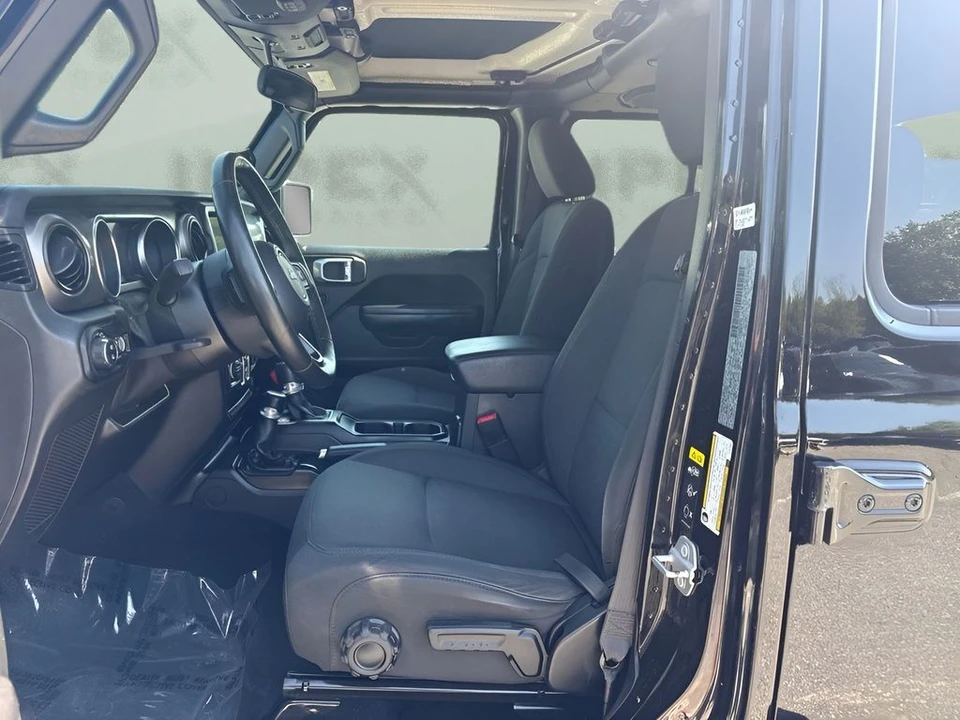 2020 Jeep JT Gladiator - Image 9 of 29
