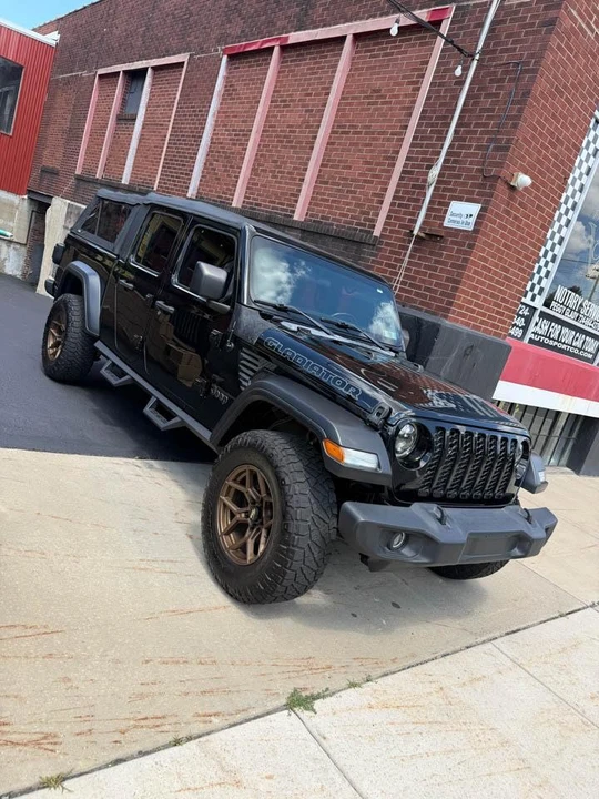 2020 Jeep JT Gladiator - Image 31 of 31