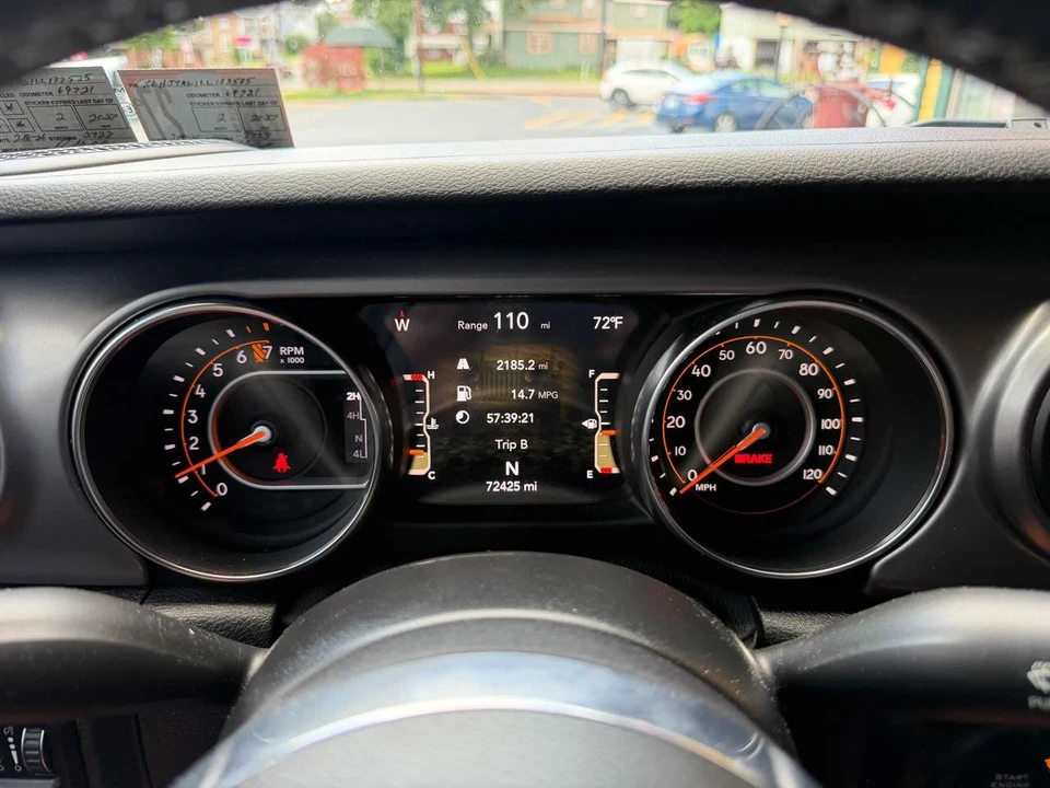 2020 Jeep JT Gladiator - Image 23 of 31