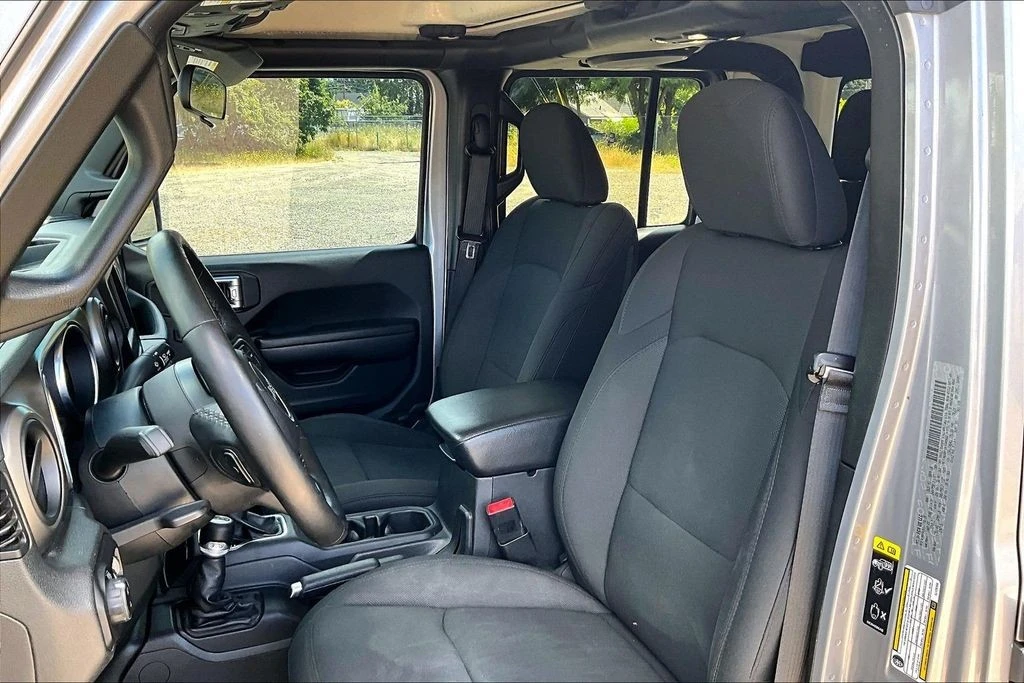 2020 Jeep JT Gladiator - Image 9 of 31