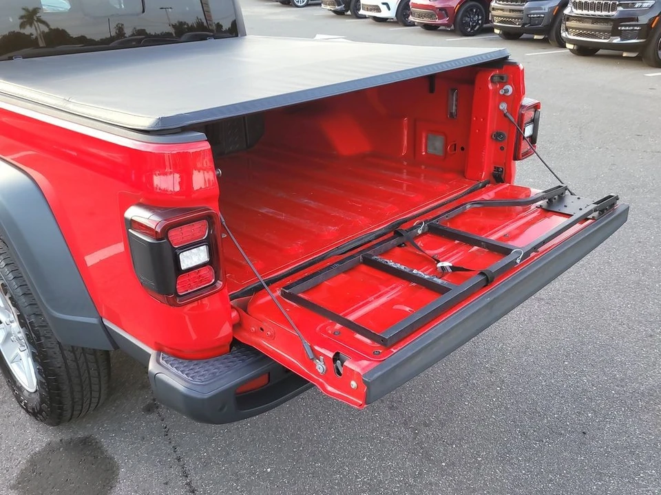 2020 Jeep JT Gladiator - Image 7 of 12