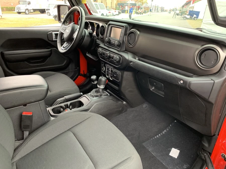 2020 Jeep JT Gladiator - Image 6 of 9